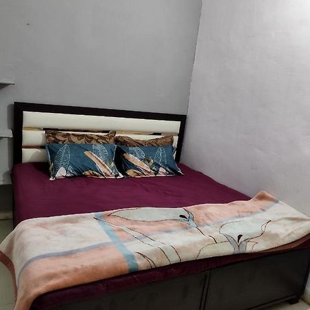 Kalpeshwar Homestay Удджайн Экстерьер фото
